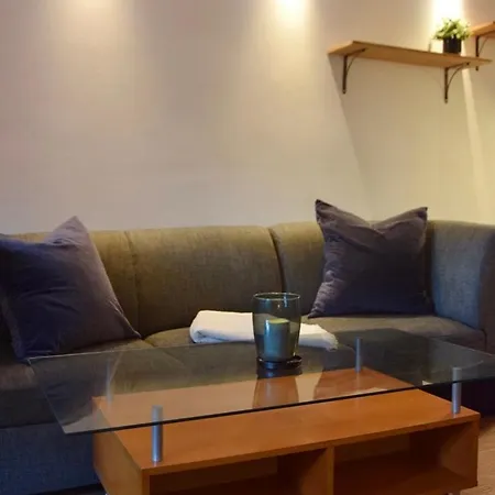 Stilvolle Wohnung Mit Balkon & Parkplatz Росток Экстерьер фото